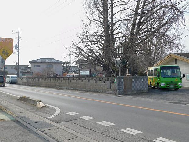 認定こども園金山幼稚園 137m