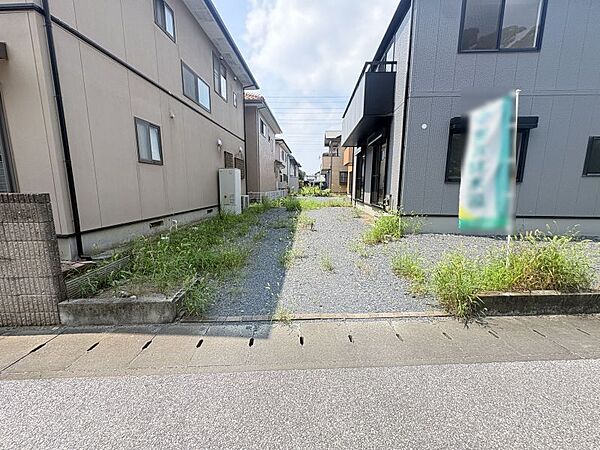 【駐車スペース】 ２台可能♪