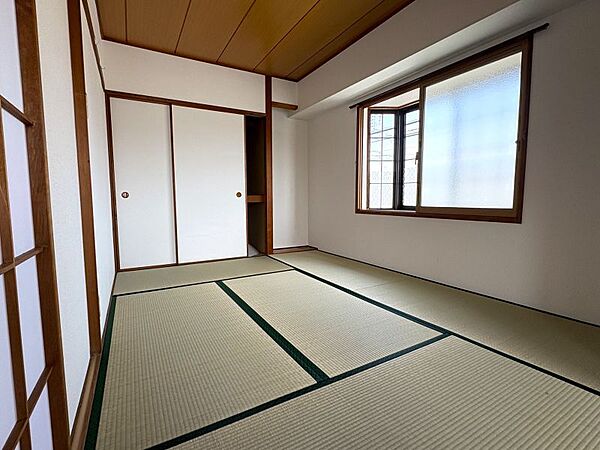 apartment 栃木県小山市城東６丁目
地図を見る