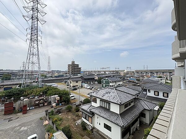 apartment 栃木県小山市神山１丁目
地図を見る