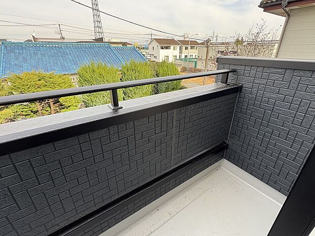 【北側バルコニー】