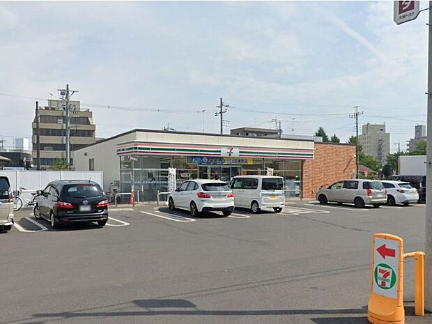 セブンイレブン結城駅前店 280m