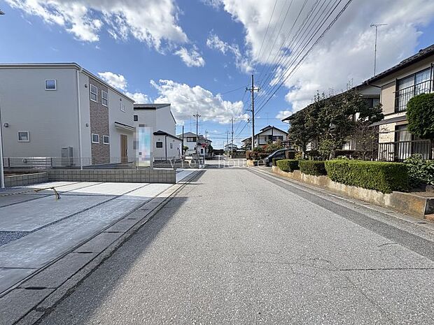 前面道路北側６ｍ公道♪