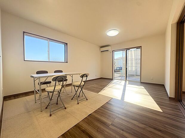 【ＬＤＫ１６帖】 縦型リビングは家具の設置もしやすく使い勝手も良いです♪