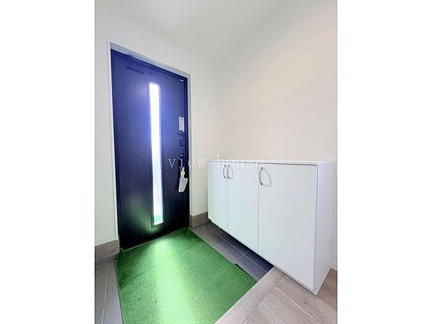 【玄関収納】 ボックス型の玄関収納はディスプレイや小物置きにも便利♪