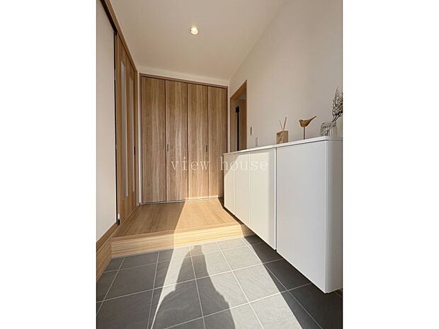 【玄関】 クローゼット収納＋玄関収納付き♪