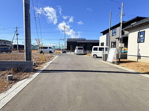 前面道路南側６ｍ公道♪