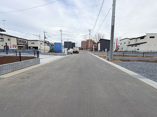 前面道路南側6m♪