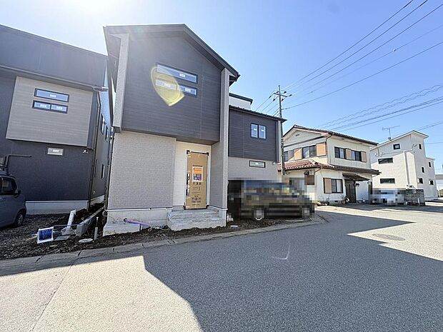 【1号棟】現地外観写真♪(2026.3.5撮影)