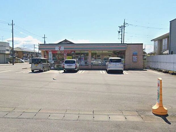 セブンイレブン　小金井駅東店 200m