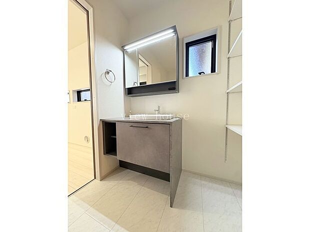 【洗面】 おしゃれな洗面♪ワイドタイプで使い勝手も良いです!