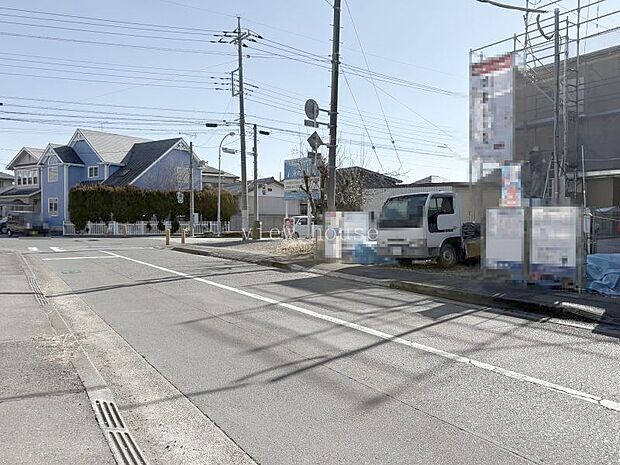 前面道路北東側９ｍ