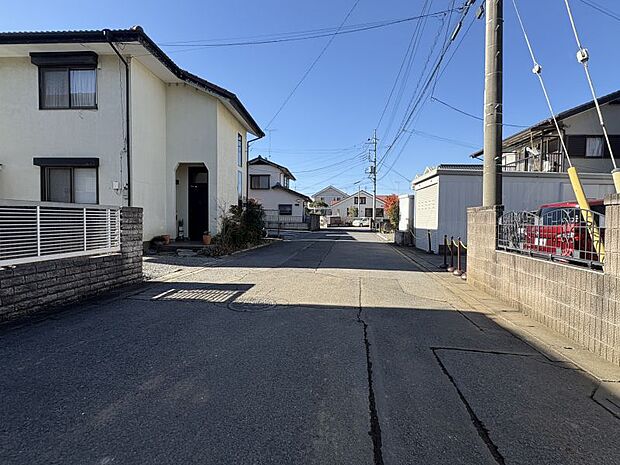 前面道路南側６ｍ公道