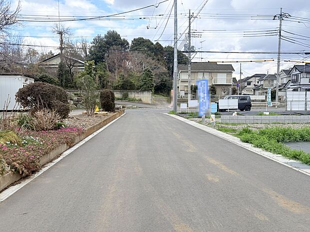 前面道路西側6m♪