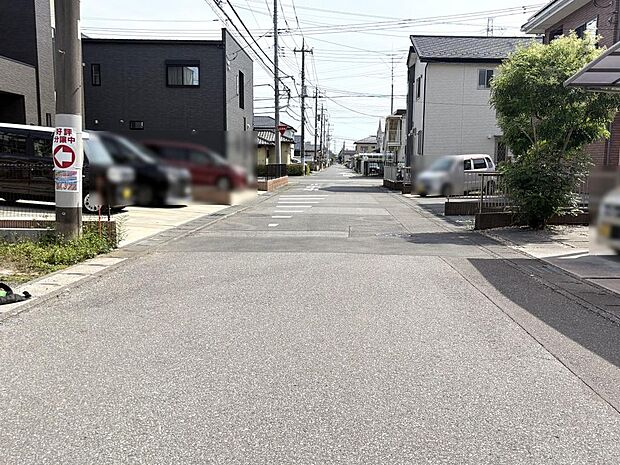 前面道路西側6m