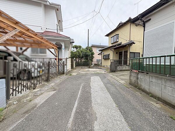 前面道路北側４ｍ