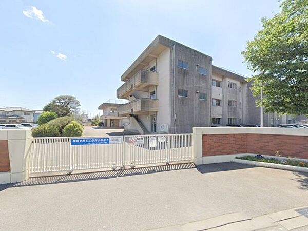 小山市立羽川小学校 1600m