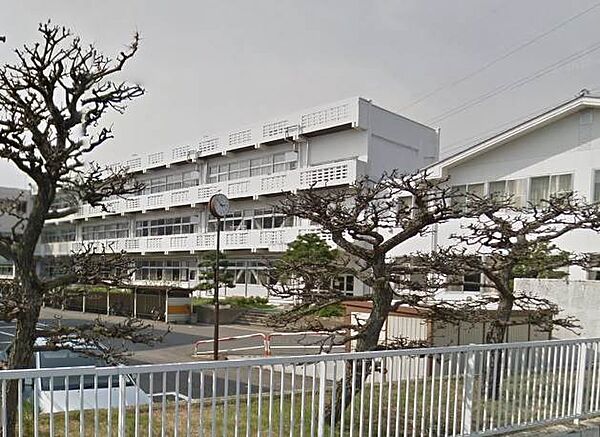 前橋市立富士見中学校 3294m