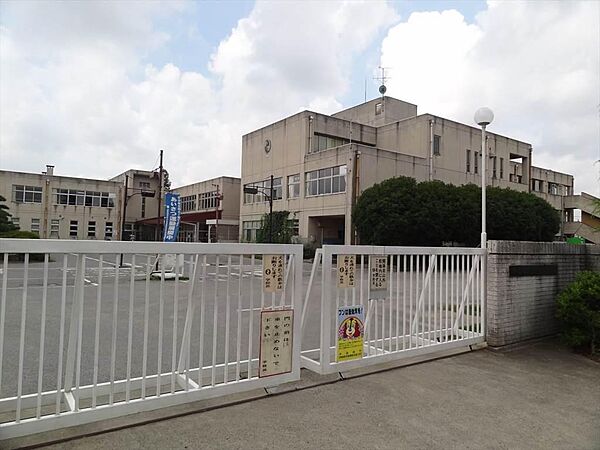 apartment 群馬県伊勢崎市中央町
地図を見る