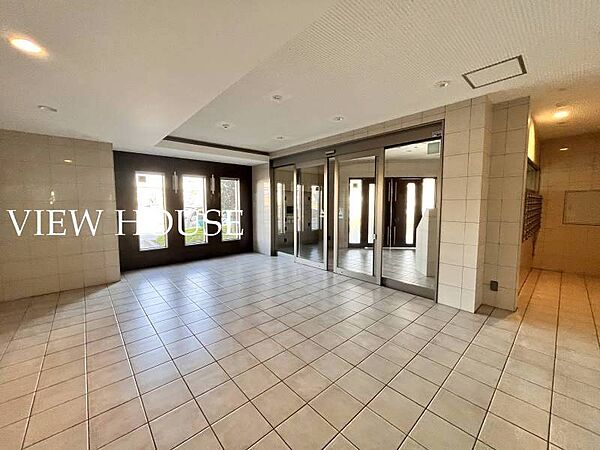 apartment 群馬県伊勢崎市中央町
地図を見る