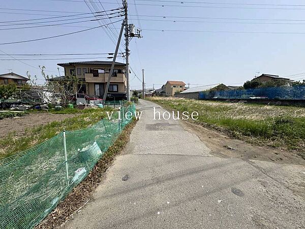 現地