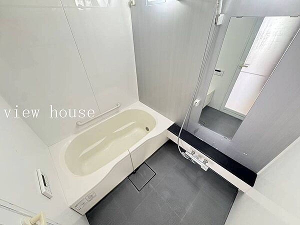 apartment 群馬県伊勢崎市緑町
地図を見る