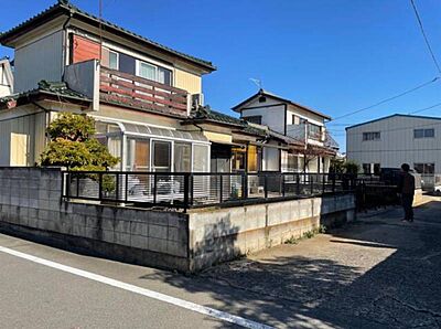 外観:※内覧ご希望の方は『ビューハウス伊勢崎店』にお問い合わせください♪ 外観:※内覧ご希望の方は『ビューハウス伊勢崎店』にお問い合わせください♪