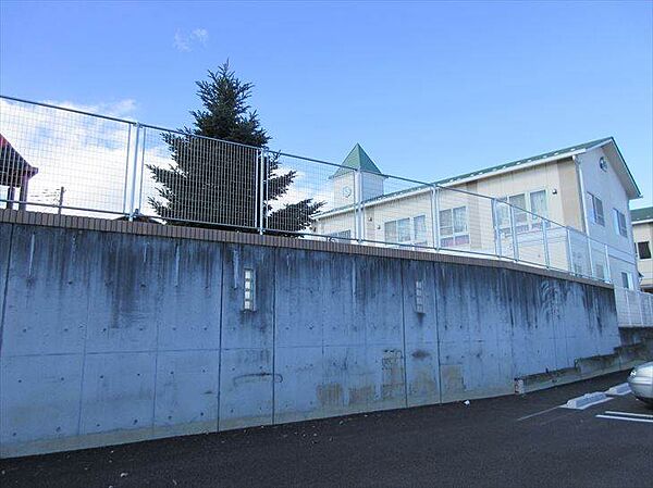 田部井保育園 336m