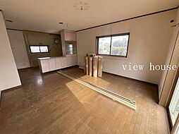 西久保町　中古住宅 4LDKのリビング/ダイニング