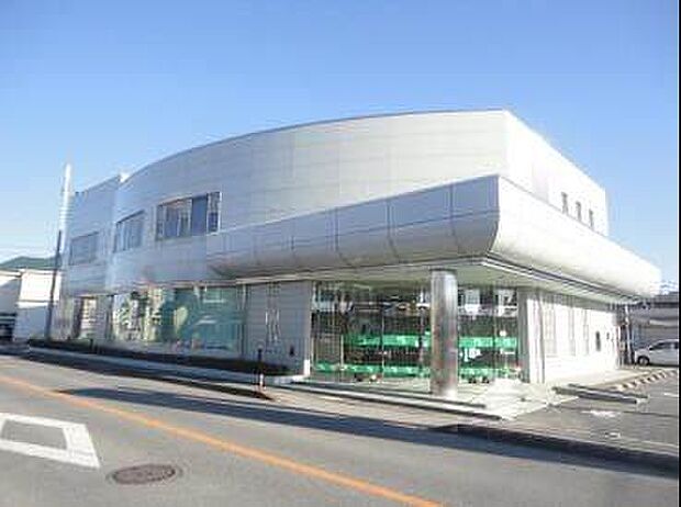栃木銀行雀宮支店 916m