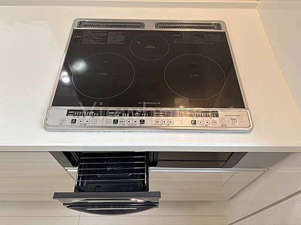 IHクッキングヒーターのため料理あとのお掃除も楽々！空気もきれいでうれしい☆