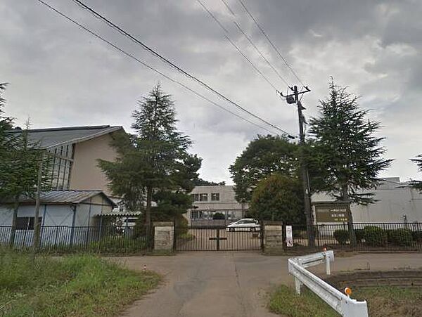 鹿沼市立北犬飼中学校 5119m