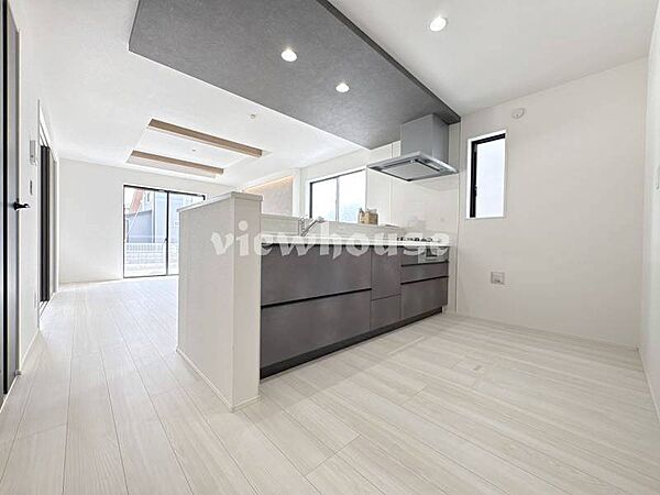 キッチンを拡大表示
