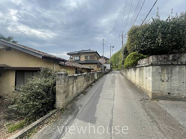 北東　約3.5ｍ道路