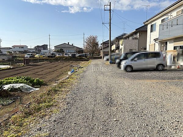 南側前面道路