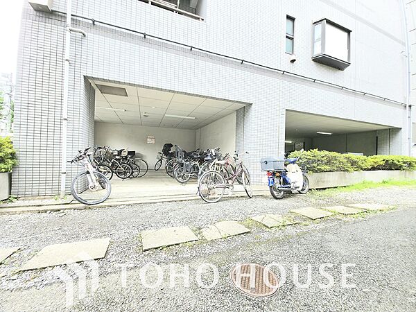 apartment 東京都豊島区西巣鴨３丁目
地図を見る