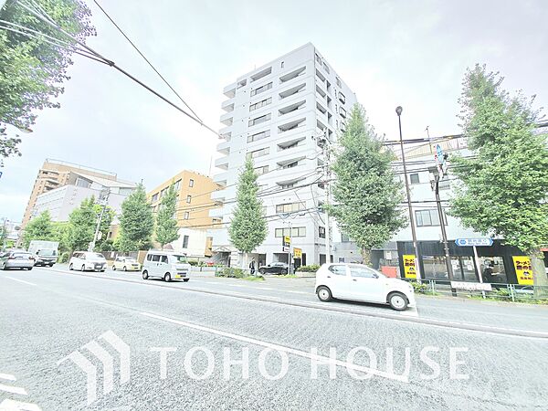 apartment 東京都豊島区西巣鴨３丁目
地図を見る