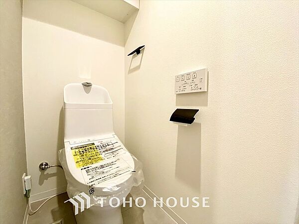 apartment 東京都中野区中央５丁目12-1
地図を見る