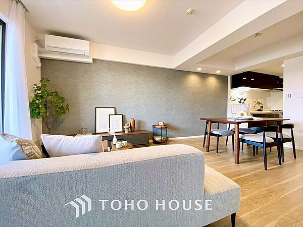 apartment 東京都中野区中央５丁目12-1
地図を見る