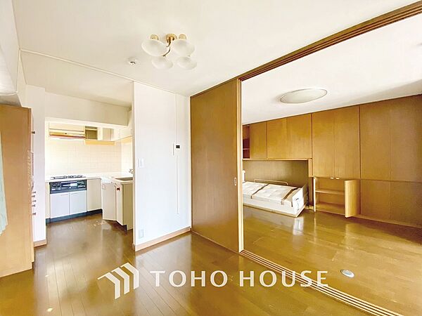 apartment 東京都杉並区下高井戸１丁目33-10
地図を見る