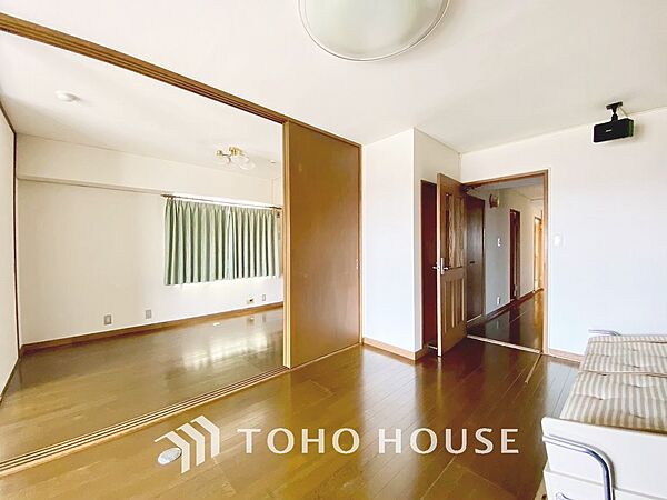 apartment 東京都杉並区下高井戸１丁目33-10
地図を見る