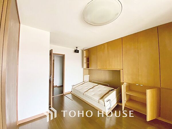 apartment 東京都杉並区下高井戸１丁目33-10
地図を見る