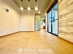 足立区本木1丁目　中古戸建 4LDKのリビング/ダイニング