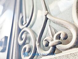 東京都文京区千駄木３丁目