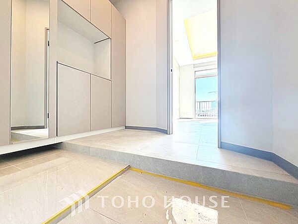 【Living room】◆リビング◆家族への思いを抱きながら、平和に過ごす悠久の時。