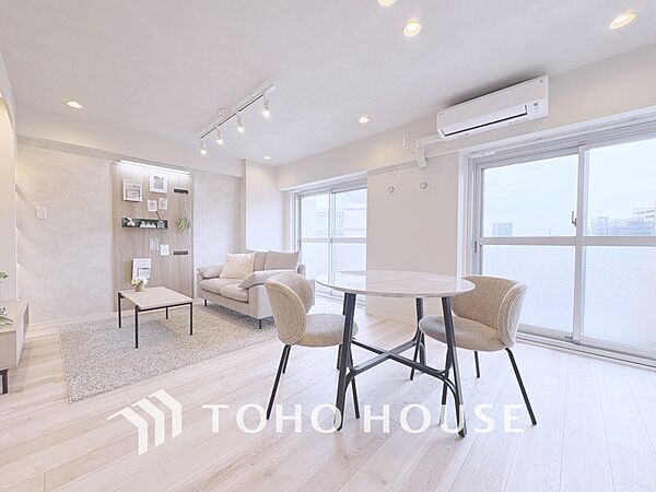 【LIVING】◆Sunshine◆光が燦々と入り、いるだけで気持ちいい。「開放的でゆとりあるお部屋です。」