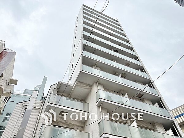 【APPEARANCE】◆陽光◆が差し込む。この開放的な空間に家族の笑顔が集う。家族が一緒に過ごす空間は明るく、そして居心地よく。