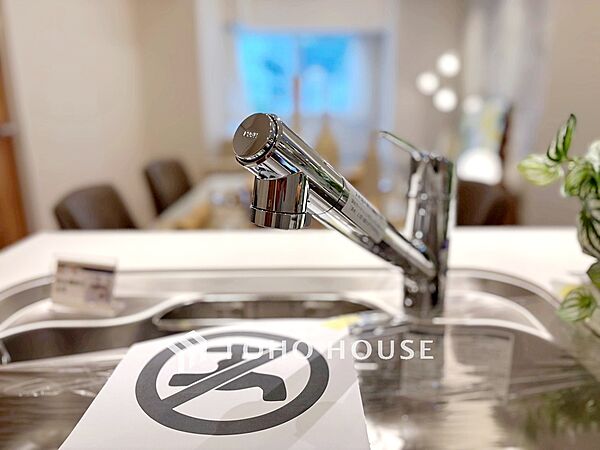 【Kitchen】◆ワクワク◆開放的で機能性も高いシステムキッチン。お子様は毎日のご飯にワクワク！