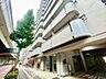 外観：【ENTRANCE】◆家族◆家で家族と過ごす時間は限られている。帰りを待つ家族の元へと急ぐときの弾む思い。そんな思いを引き立てる邸宅。