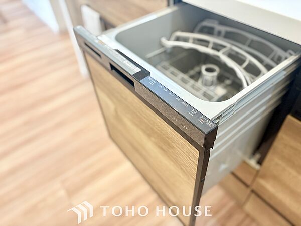 【KITCHEN】◆ワクワク◆開放的で機能性も高いシステムキッチン。お子様は毎日のご飯にワクワク！